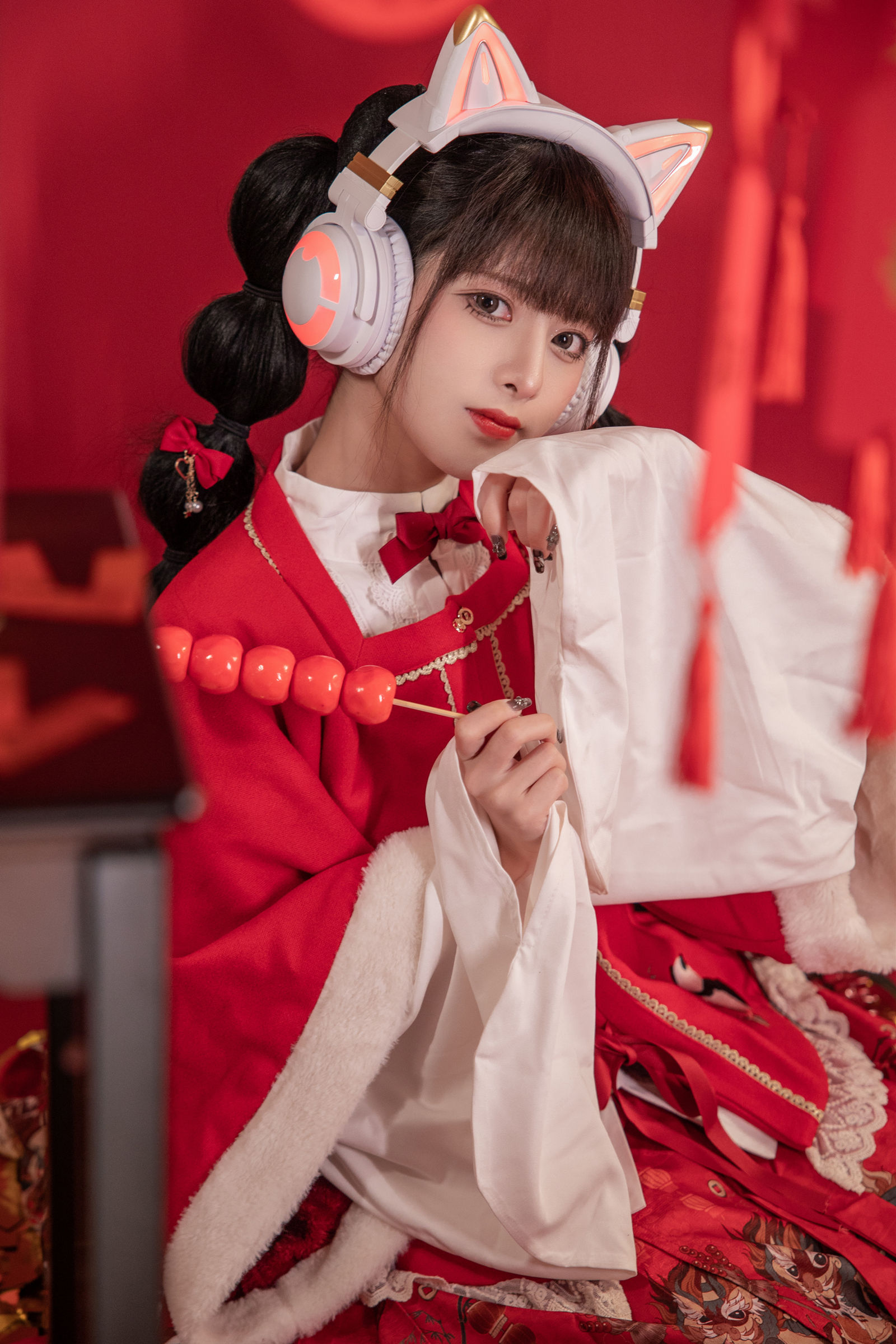腥味猫罐 新年快乐-COS世界
