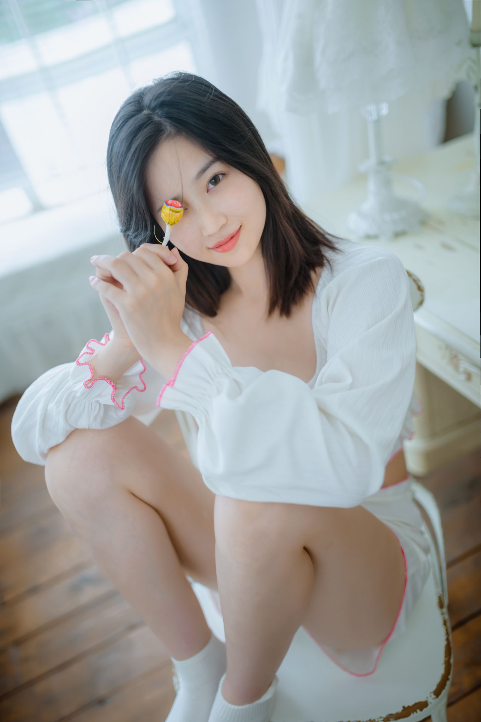 图片[3]-爱吃棒棒糖的少女-COS世界