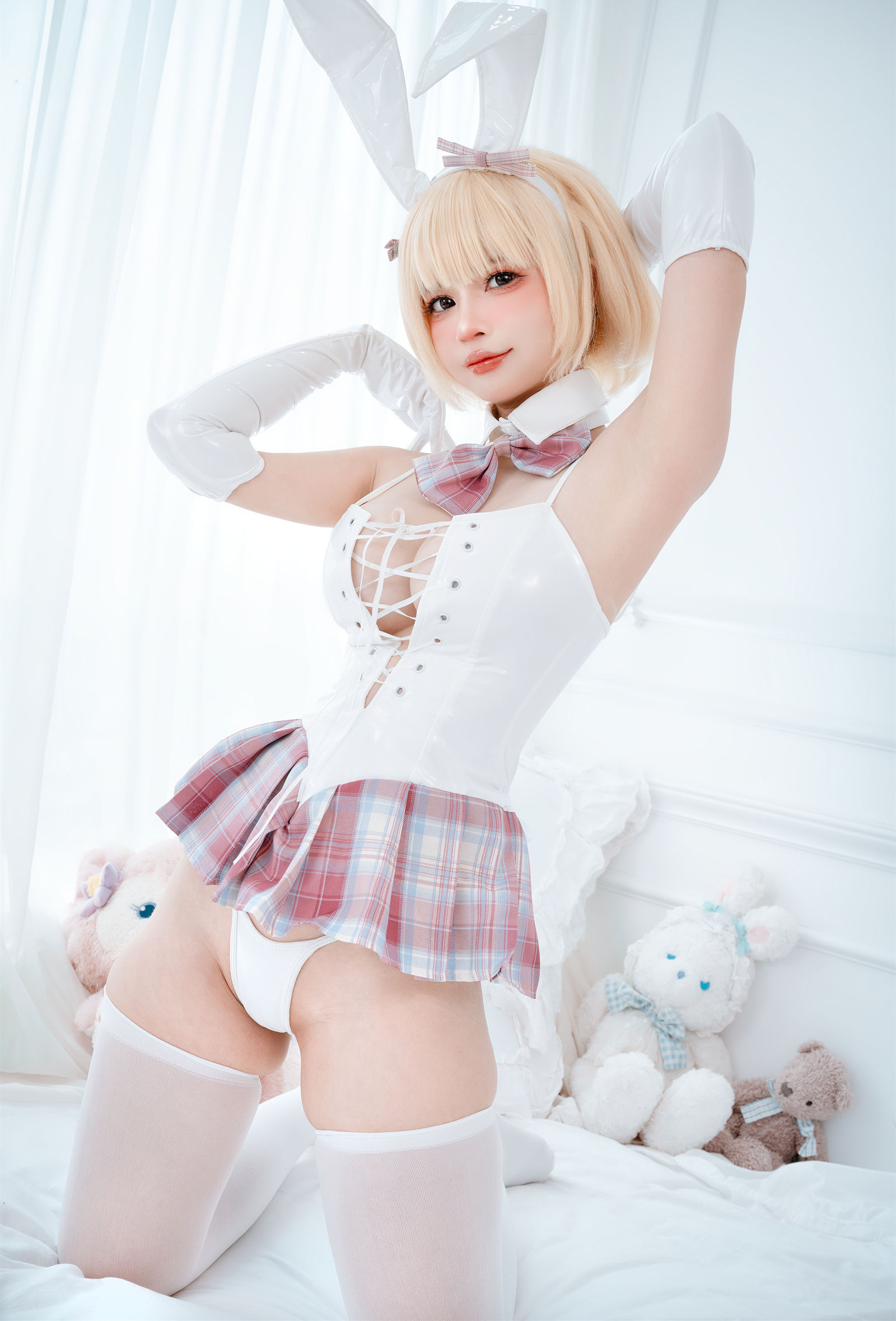 Azami White Bunny Girl-COS世界