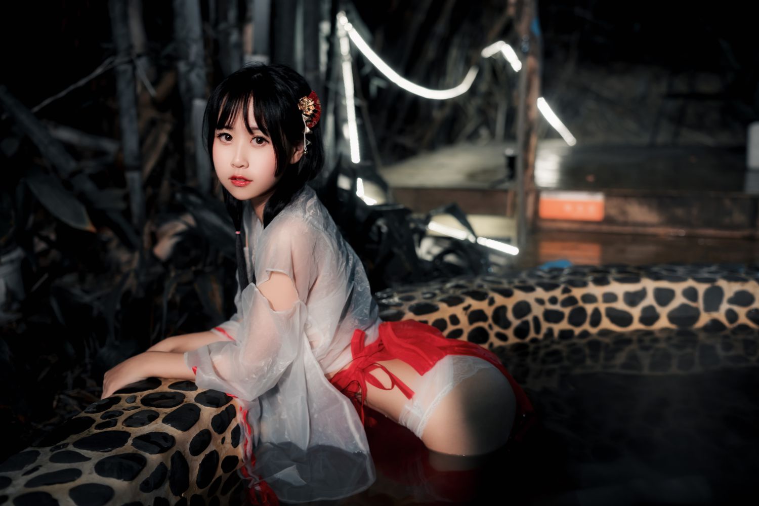 图片[2]-萌芽儿 巫女-COS世界