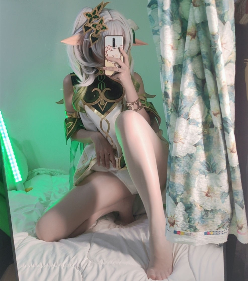 小草神-COS世界