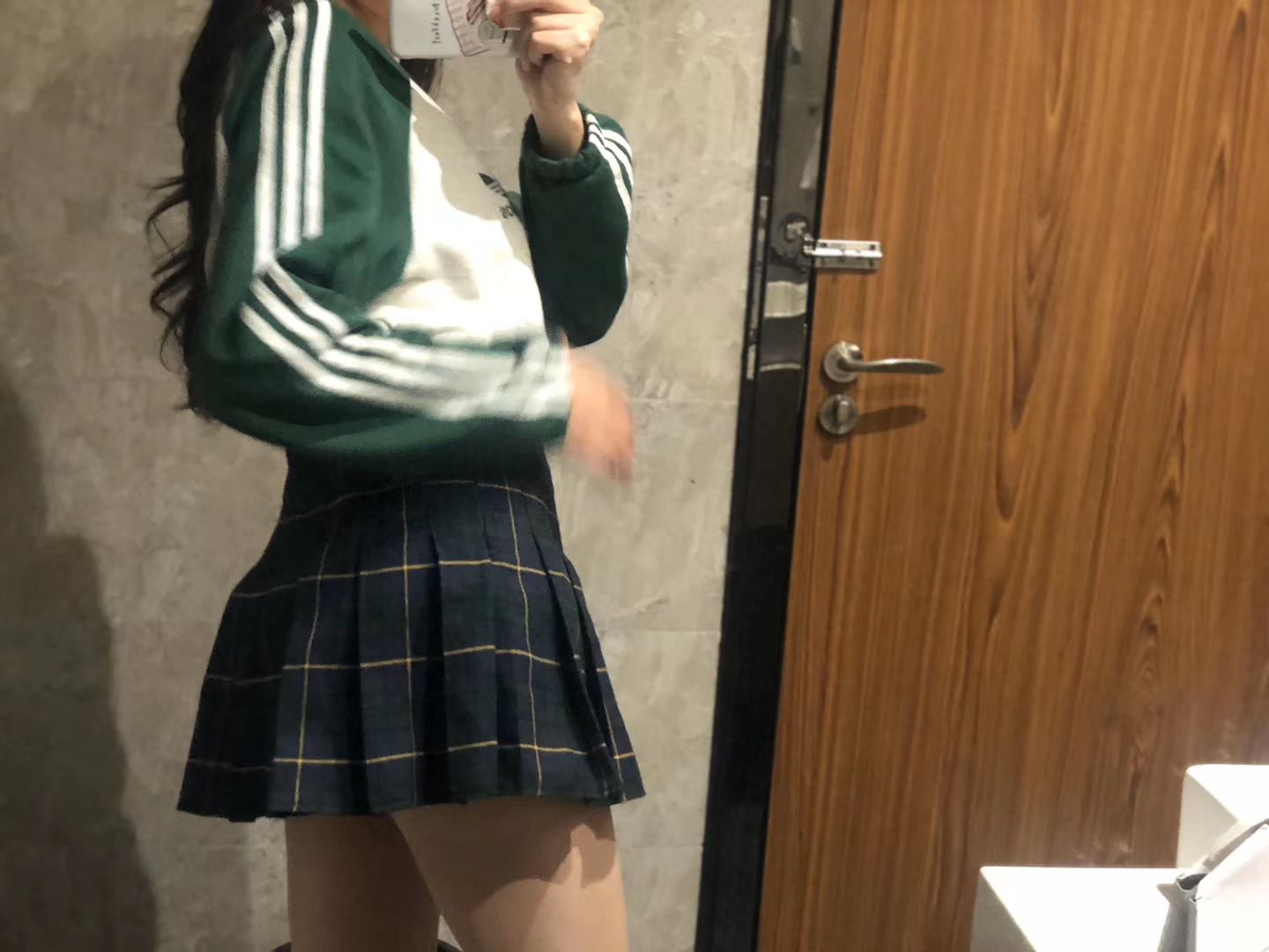 图片[4]-不想回宿舍的学妹-COS世界
