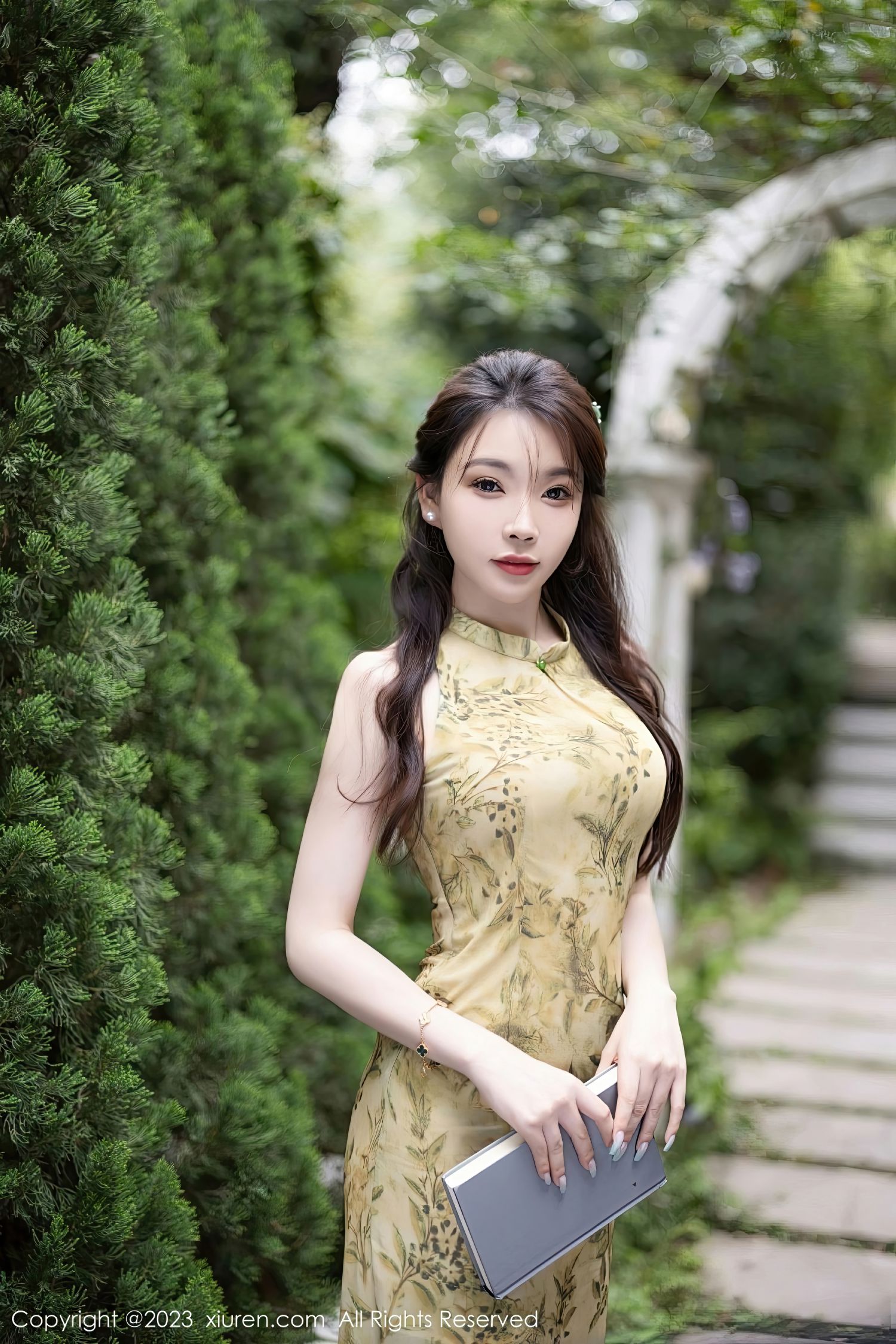 图片[3]-秀人网 No.7083 徐莉芝-COS世界