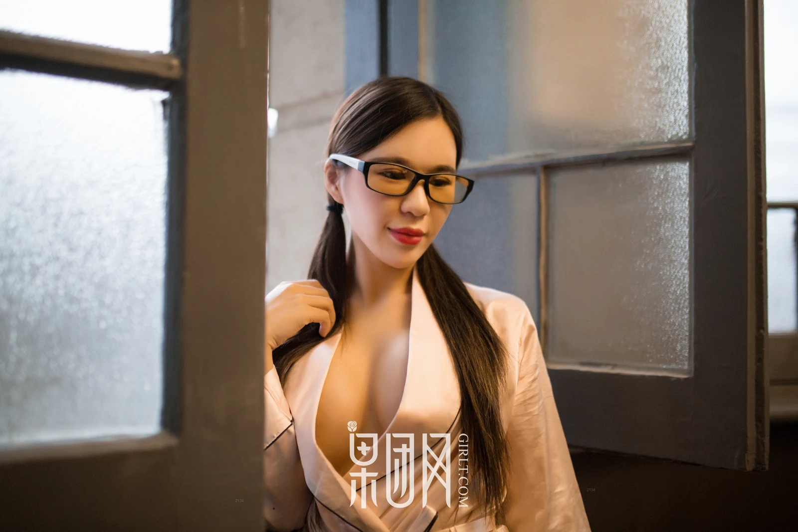 图片[2]-萌系女仆王紫-COS世界